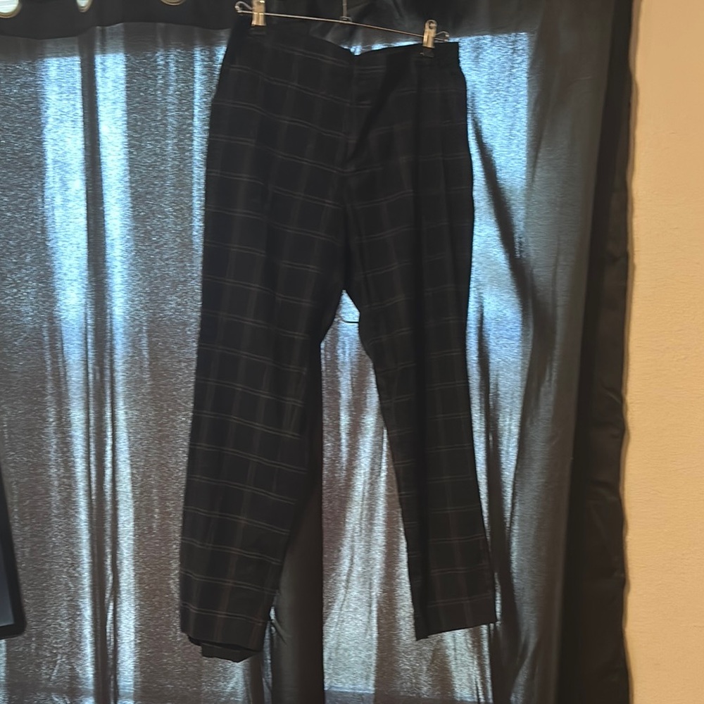 UNIQLO Black Checkered Pants